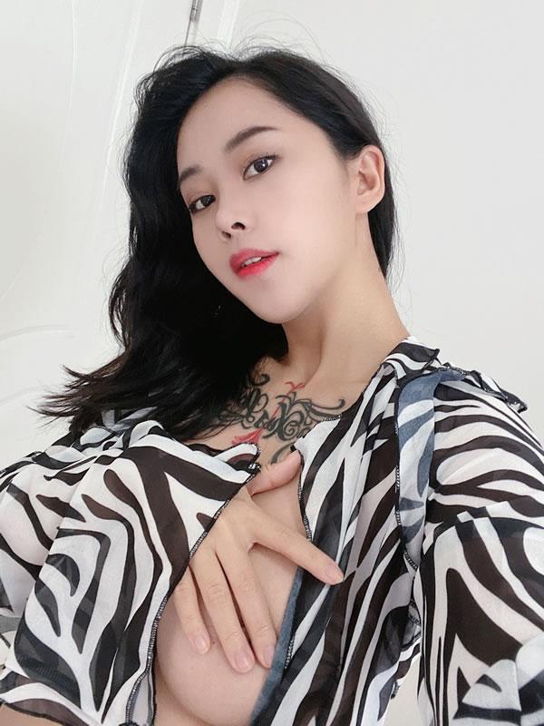 网红小范冰冰张贺玉Onlyfans私拍尺度图集6(22)