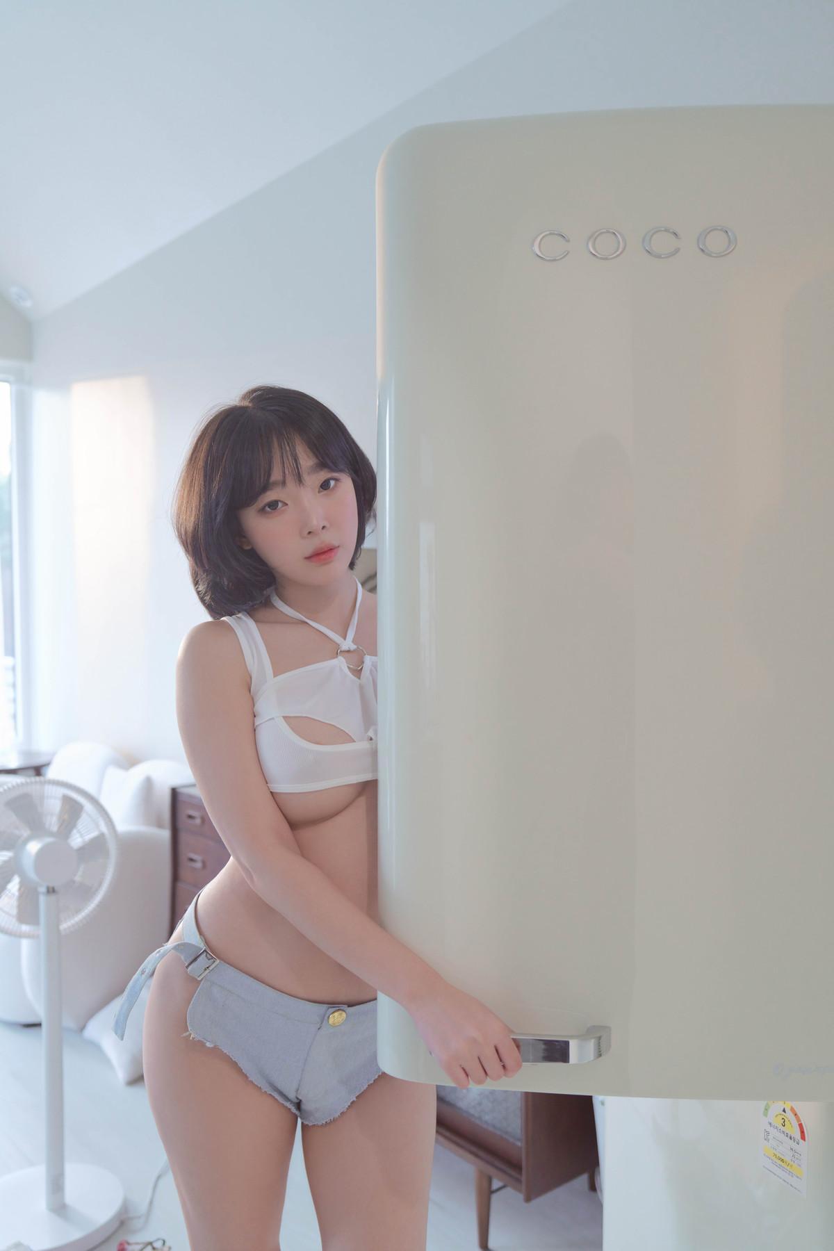 Kang Inkyung 강인경, Photobook “Girlfriend” Set.01(19)