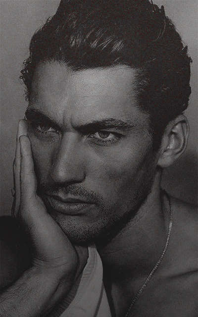 David Gandy 9wnDbXIh_o