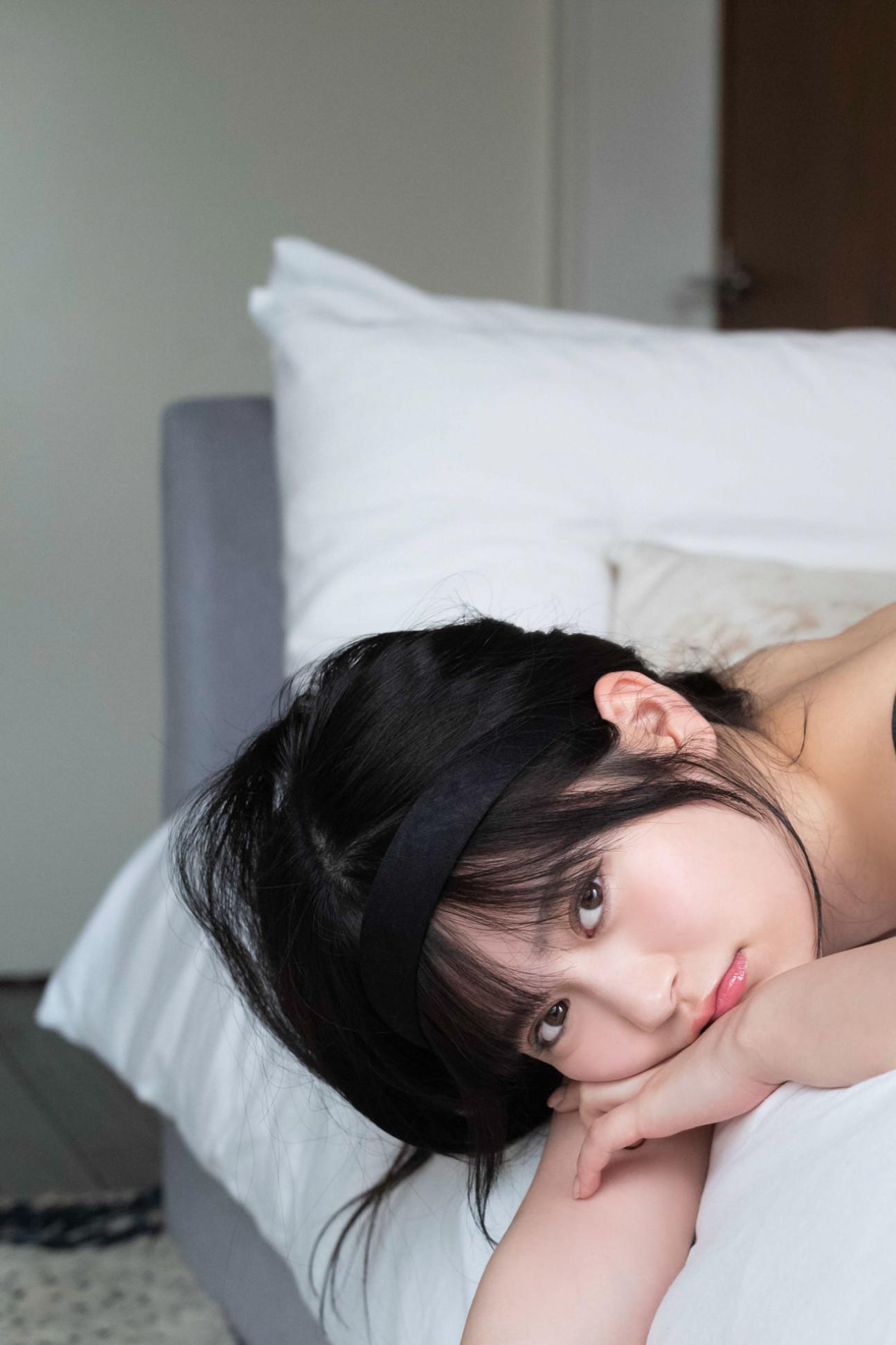 Amane Tsukiashi 月足天音, FRIDAYデジタル写真集 「Fancy Girl」 Set.02(33)