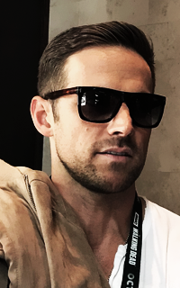 Dylan Bruce X5XvMoRK_o