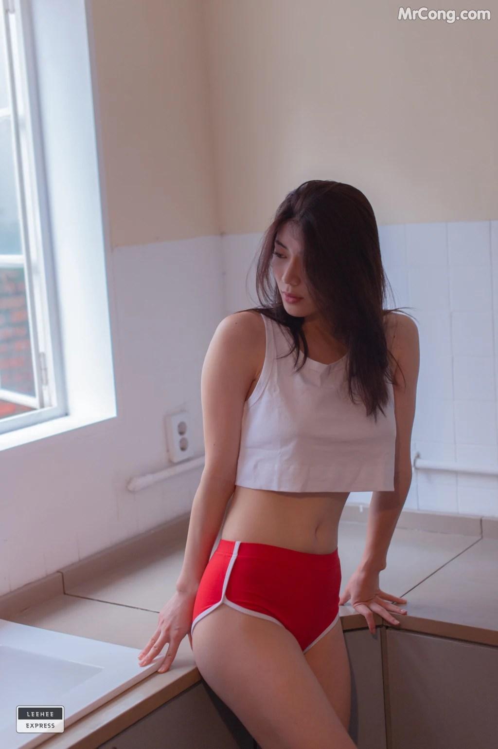 LEEHEE EXPRESS - LEHF-032: Min.E (민이) (49 photos)(7)