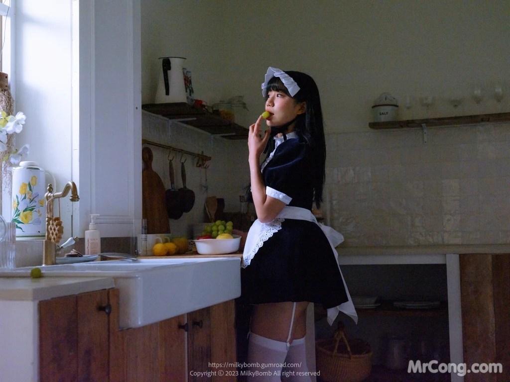 [MilkyBomb] Yui: Vol.3 Maid (291 photos )(105)