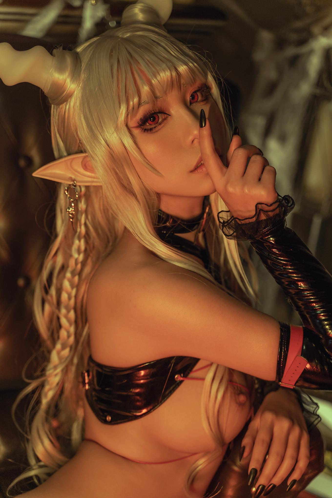 Nekokoyoshi 爆机少女喵小吉, 写真集 Eternal Succubus(66)