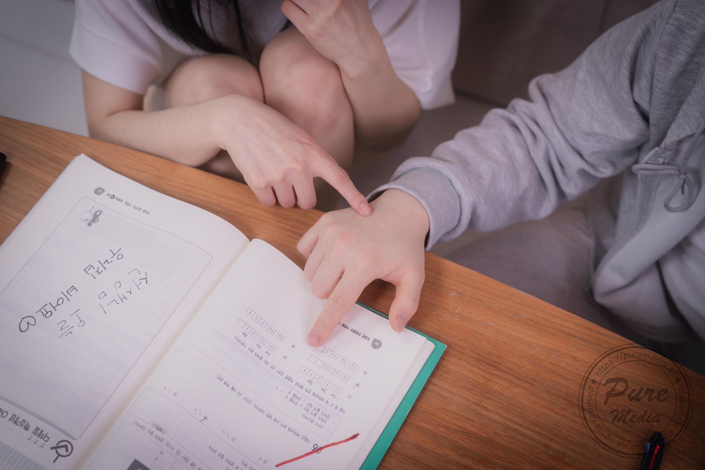 Pure Media Vol.279: Hina (히나) – Secret Tutoring With Slut Girl (192 photos)(66)