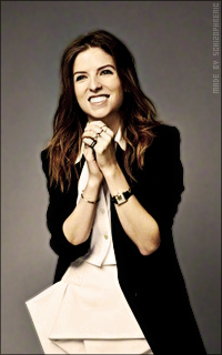 Anna Kendrick L5BUj2mx_o