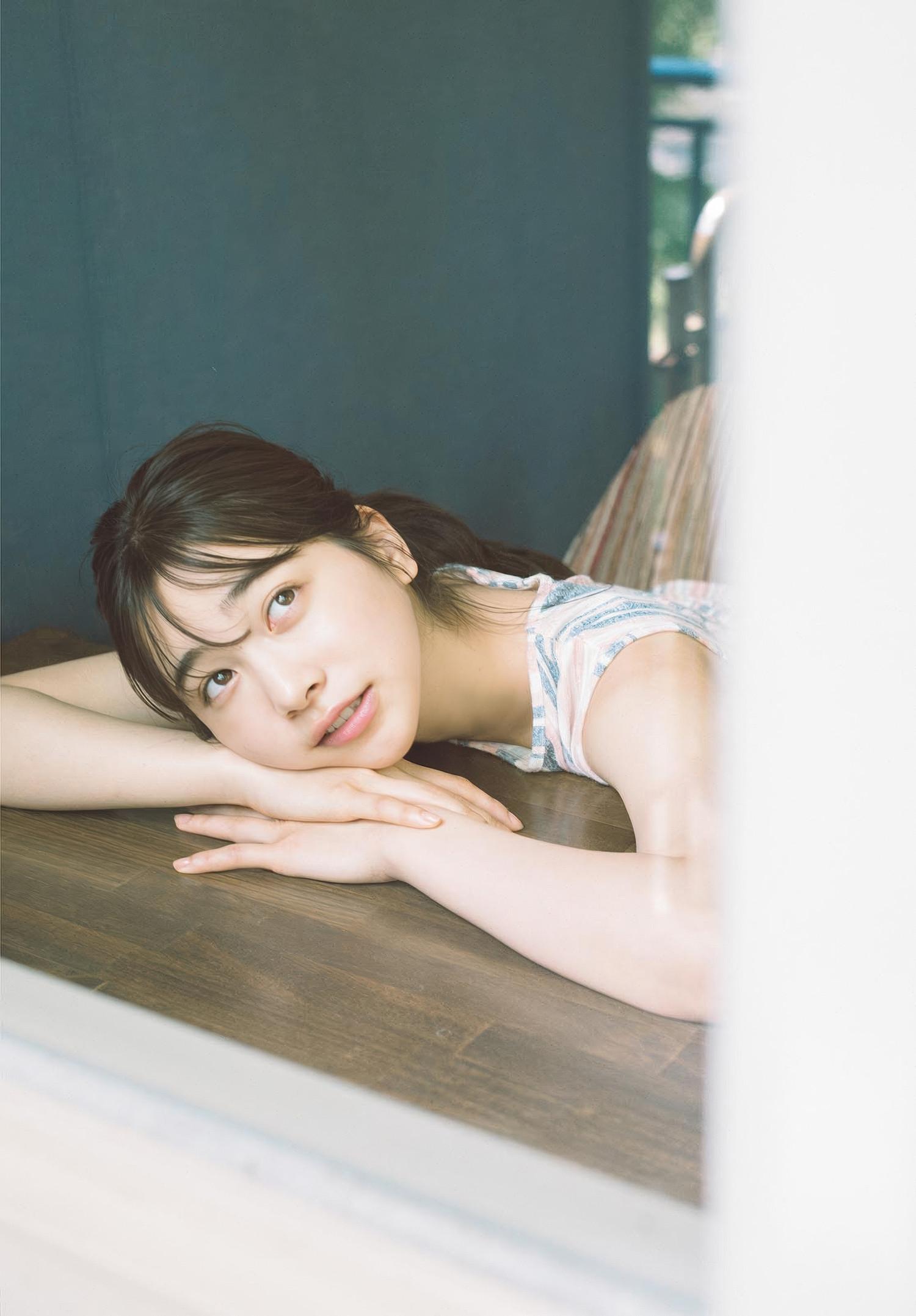 Maya Imamori 今森茉耶, Shonen Sunday 2025 No.30 (週刊少年サンデー 2025年30号)(13)