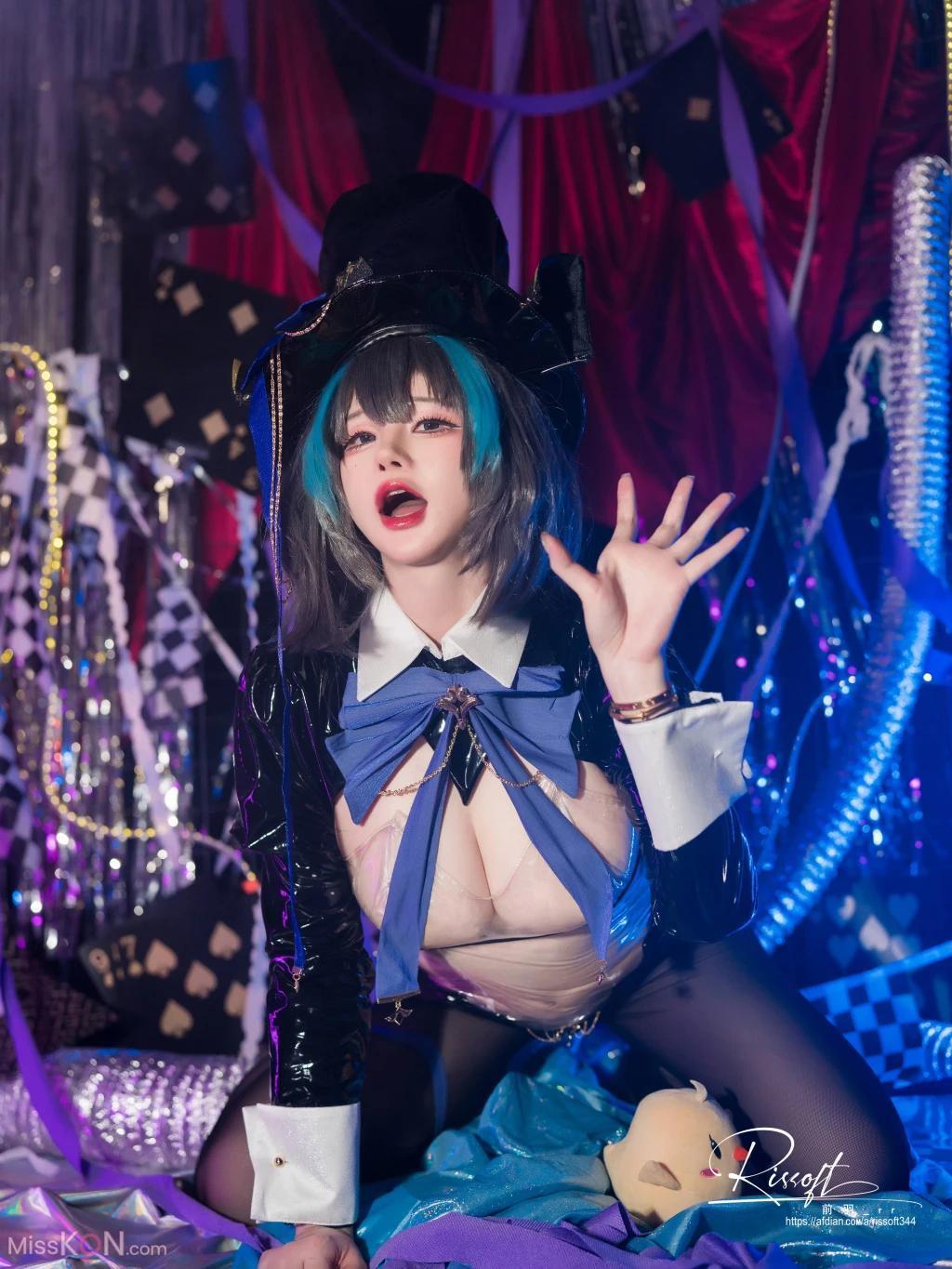 Coser@前羽_rr: 碧蓝航线 柴郡魔术师 (50 photos)