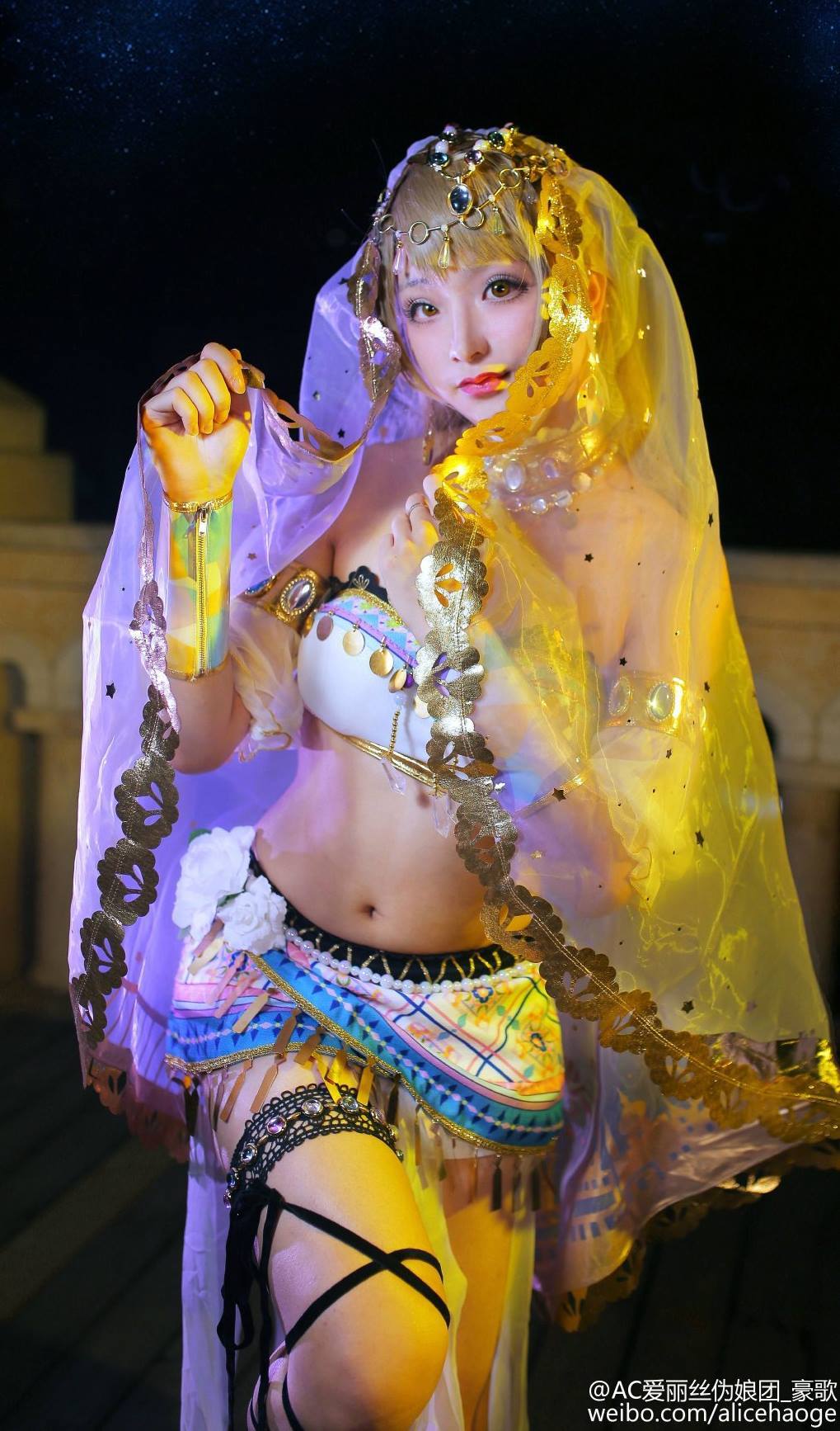 HaoGe (豪歌) Crossplay