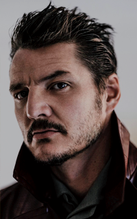 Pedro Pascal QTPU4zlV_o