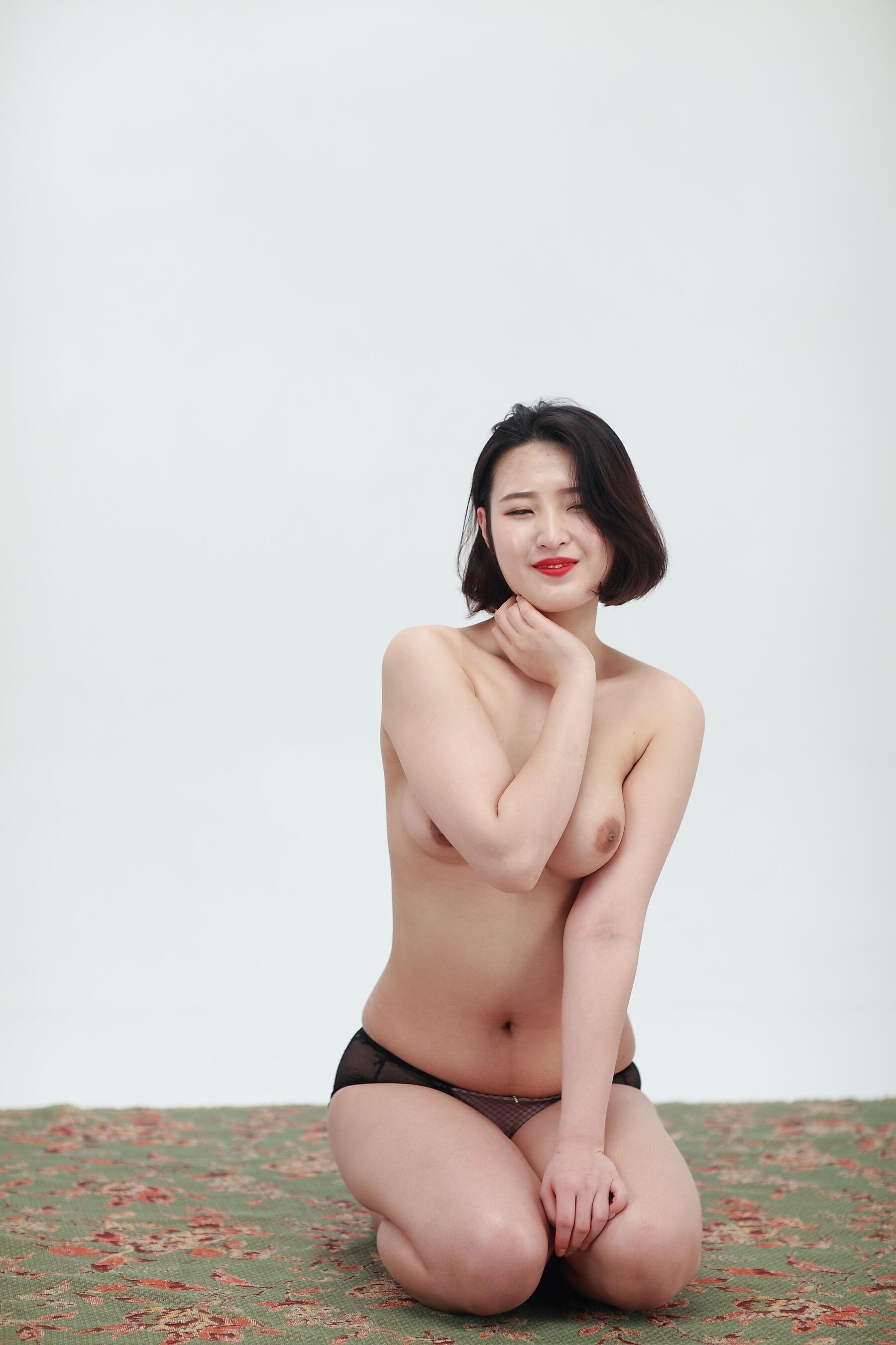 韩模人体 韩模尤娜（유나）人体私拍套图(76)