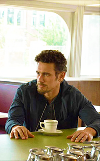 James Franco 3EgbzfDZ_o