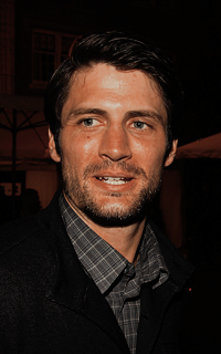 James Lafferty 1gxHaooQ_o