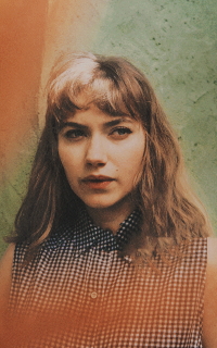 Imogen Poots FJTi559I_o