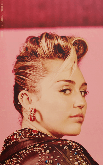 Miley Cyrus RRhZA6j2_o