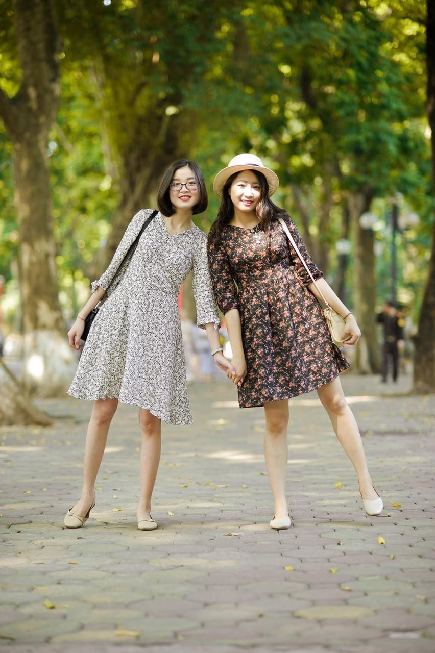 Gorgeous Asian brunette girls posing in their summer dresses in public(18)