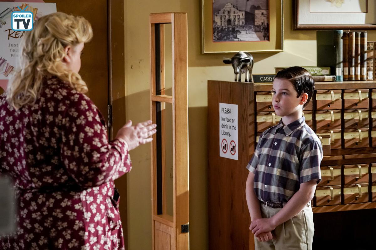 Young Sheldon Promos Del Episodio 2×11 A Race Of Superhumans And A Letter To Alf Bigbang