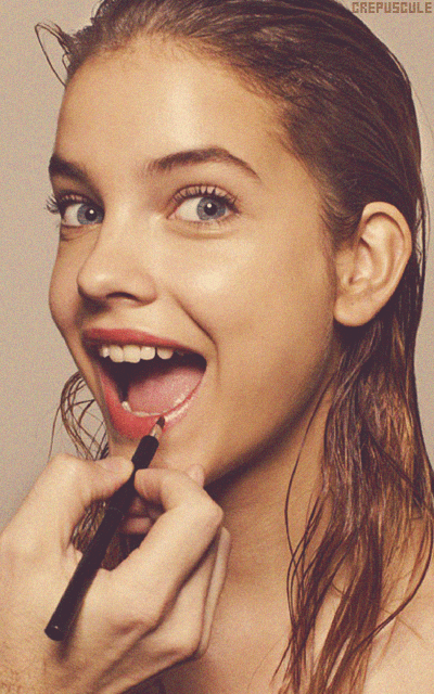 Barbara Palvin - Page 19 WFJgDVF2_o