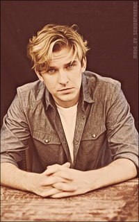 Dan Stevens NmqV7WhU_o