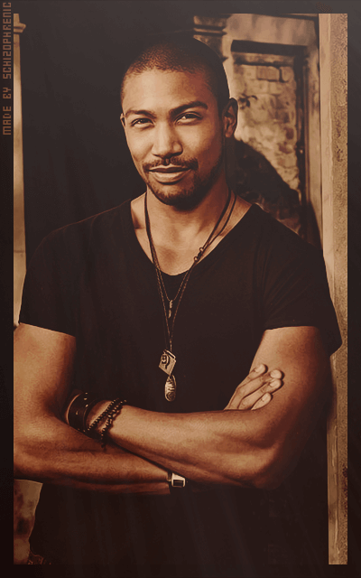 Charles Michael Davis Vo4skwyC_o