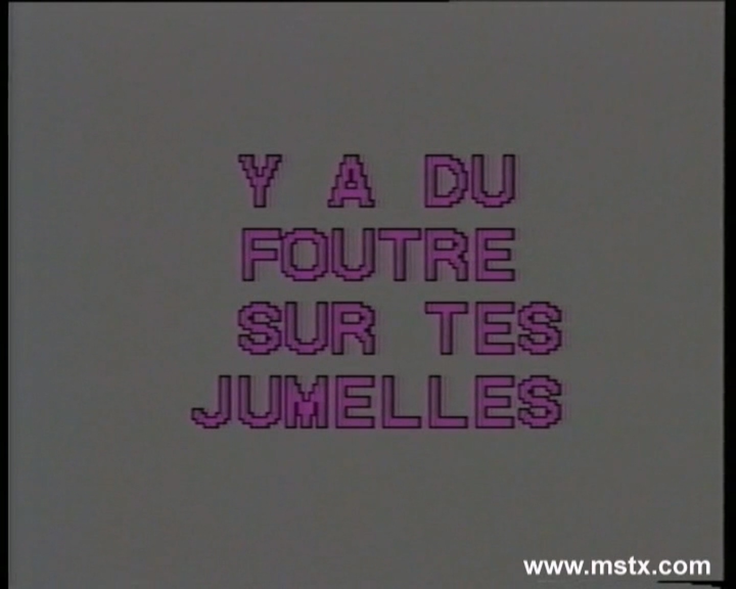 Coralie & Flora (сцена из "Y a du foutre sur tes jumelles") [1994 г., Anal,All Sex, DVDRip]
