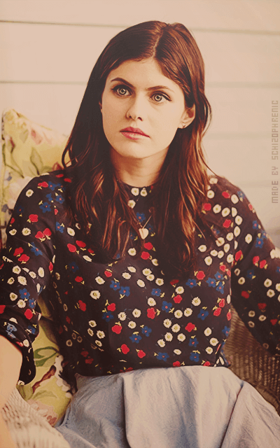 Alexandra Daddario SnewQWXa_o