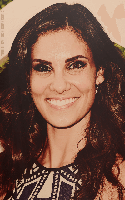 Daniela Ruah 9BwuKcvB_o