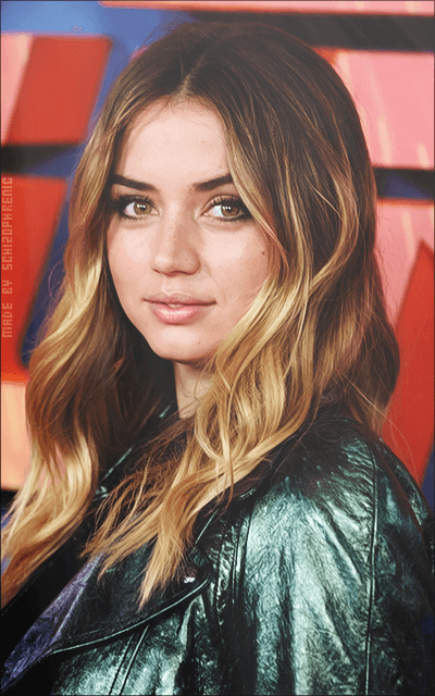 Ana de Armas GG87gWBq_o