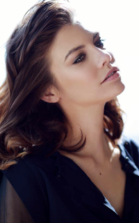 Lauren Cohan 7GN69Nih_o