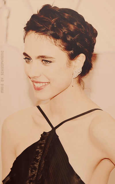 Margaret Qualley PqpD0IHJ_o