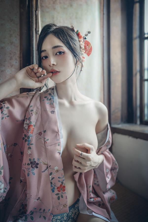 可爱小美女辰辰画姬如花似玉诱惑写真(10)