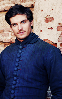 (m) daniel sharman FzGLKE42_o