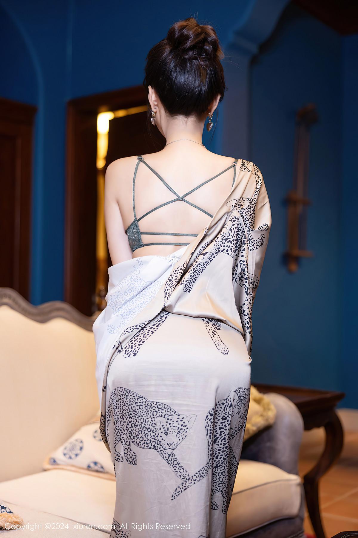 XiuRen秀人网 No.8510 王馨瑶yanni(26)