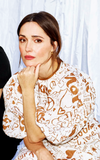 Rose Byrne BOapkYVs_o