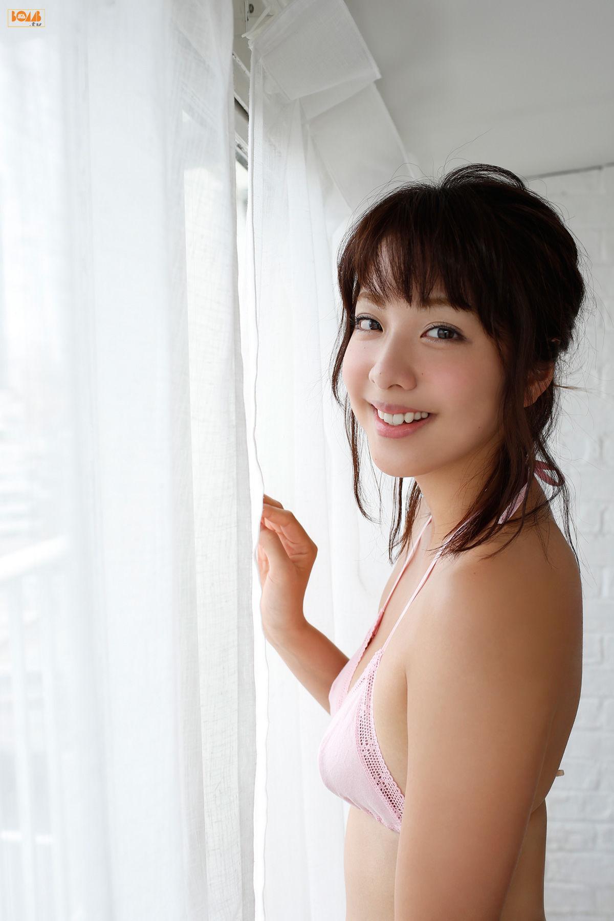 本郷杏奈 Anna Hongo [Bomb.tv] 写真集