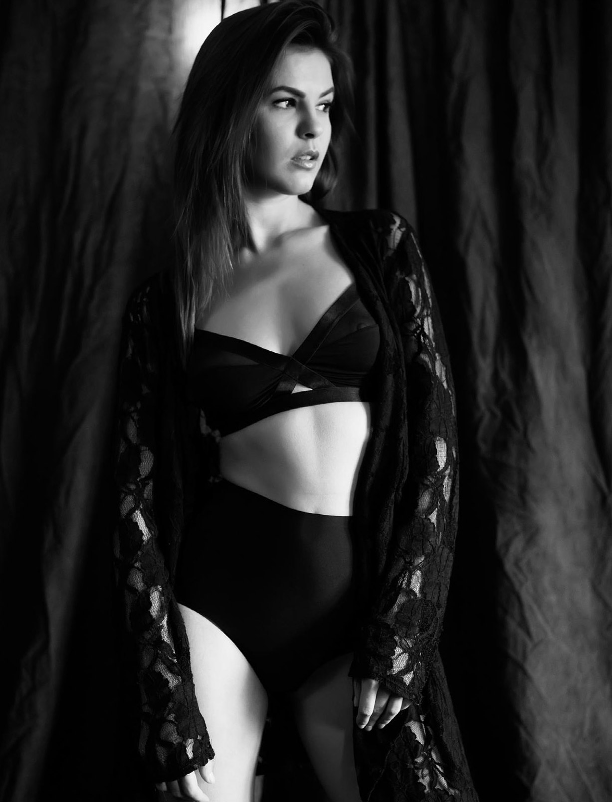 Thinking about You / Vesta Borisova by Cristian Fasoli - Volo Magazine february 2018 Thinking about You / Vesta Borisova by Cristian Fasoli - Volo Magazine february 2018