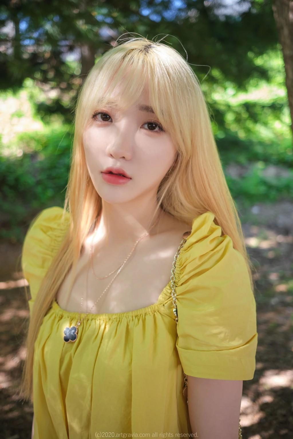 ArtGravia Vol.173: Son Ye-Eun (손예은) (79 photos)(8)