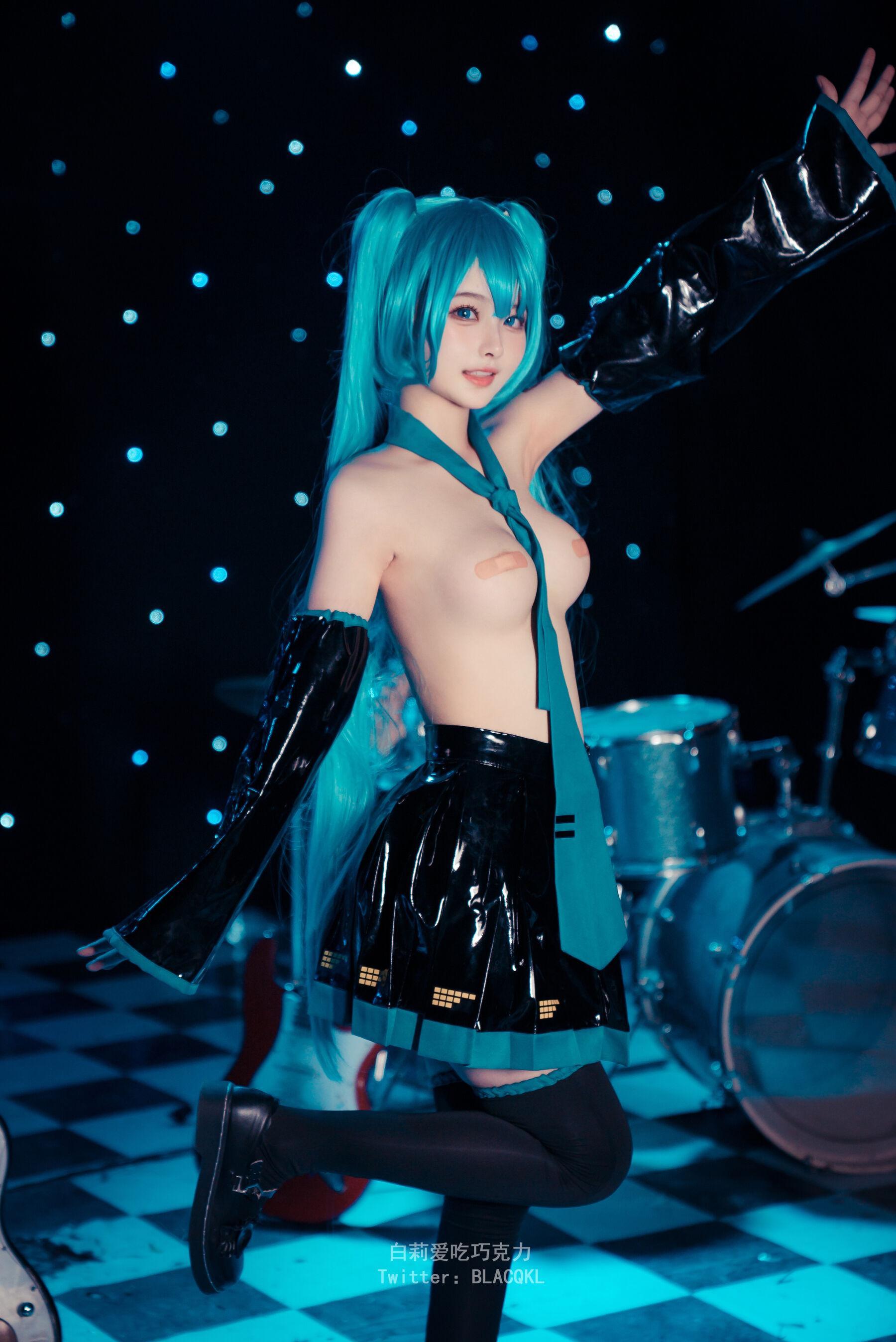 国模人体 白莉爱吃巧克力《未来初音 Miku》(48)