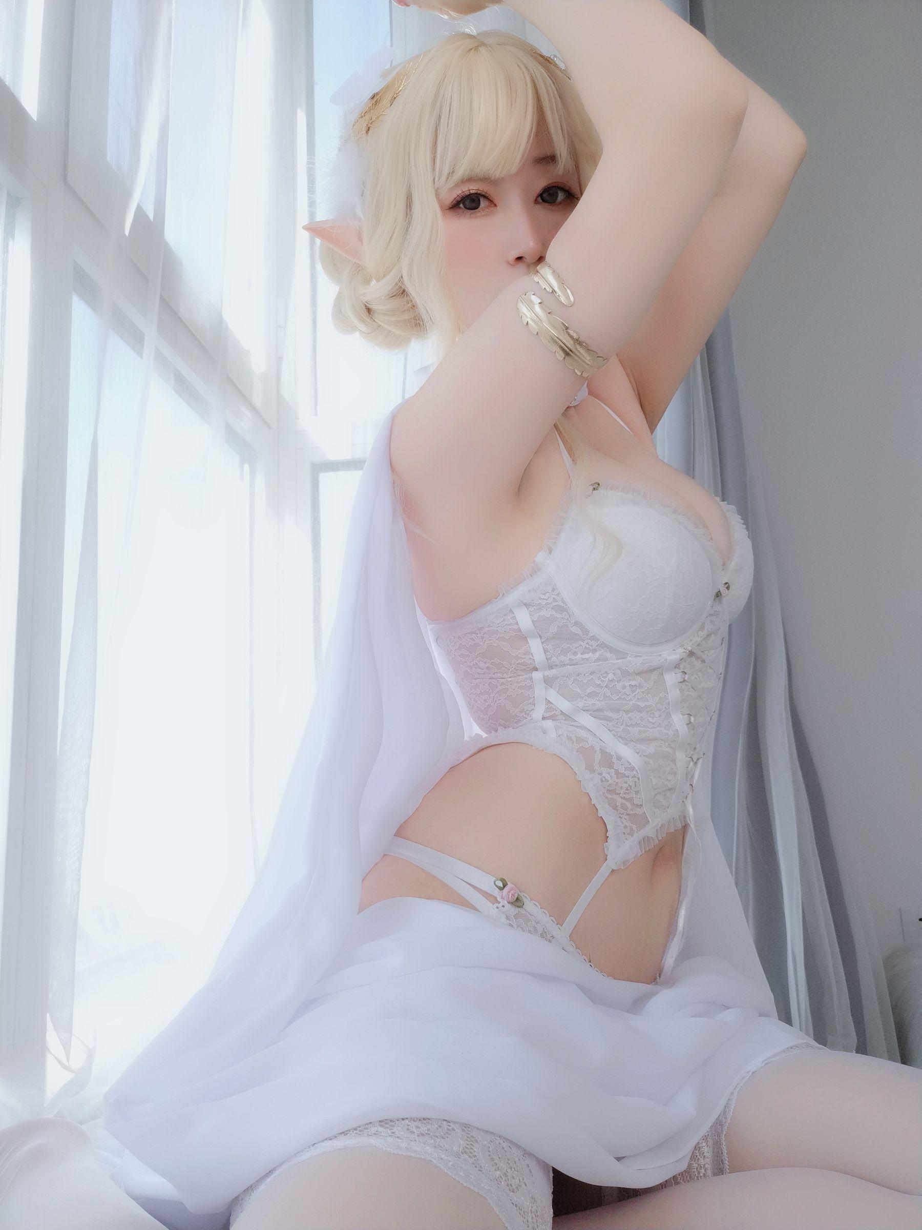 [Cosplay] Coser小姐姐白银 – 小白羊(5)