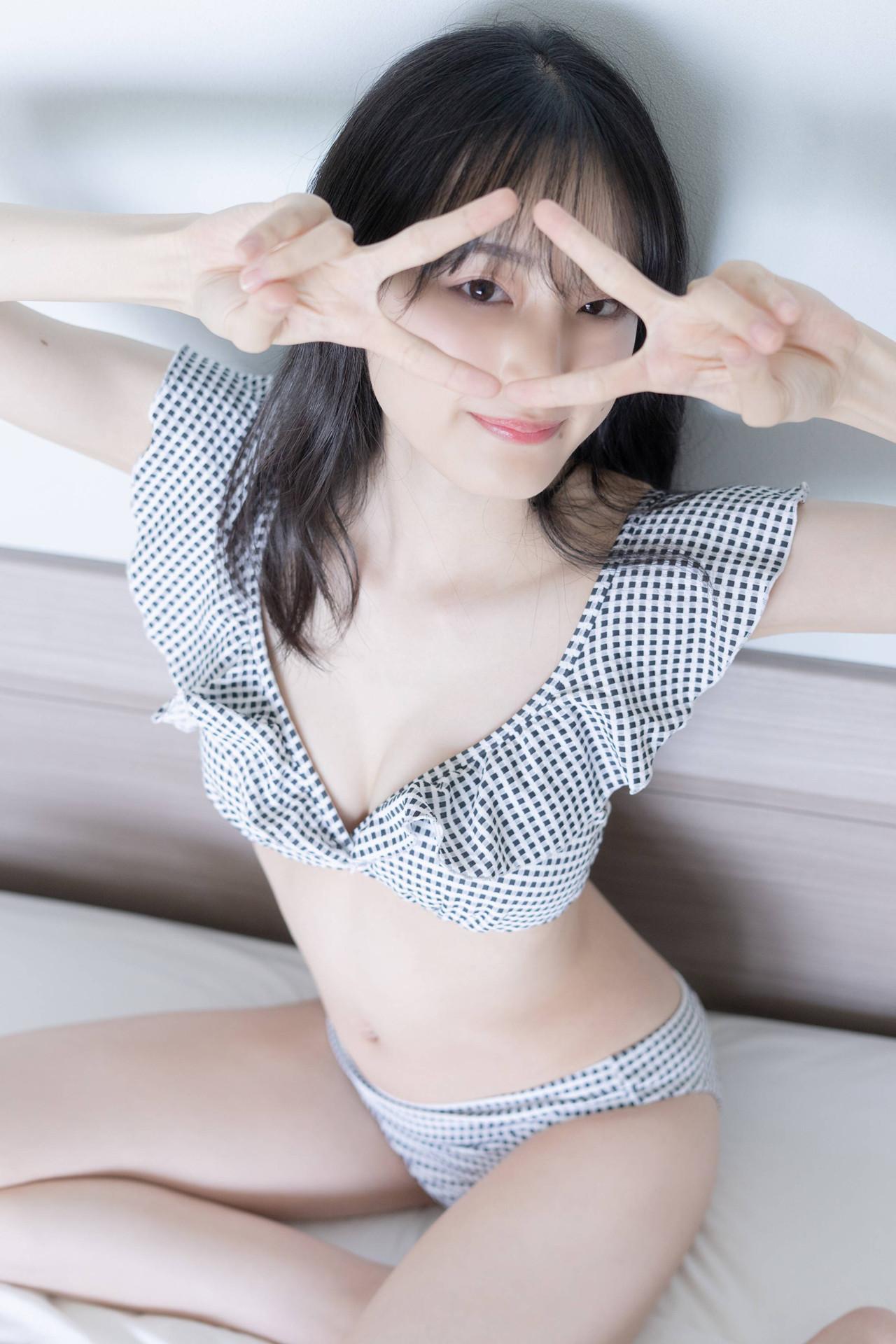 Misaki Kawahara 川原美咲, 48Times Premium Album 写真集 Set.02(34)