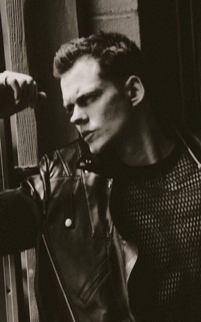 Bill Skarsgard WRdfW8aO_o