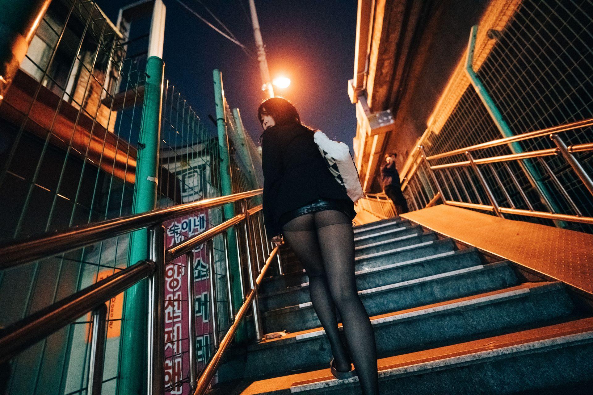 ZIA.Kwon 권지아, [Loozy] XXX At Night Road Set.01(5)