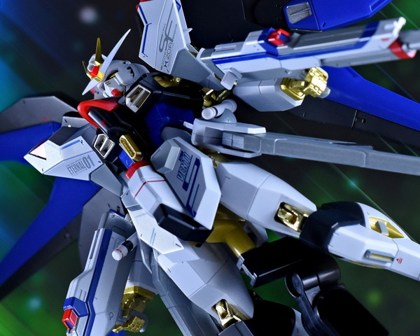 Gundam - Metal Robot Side MS (Bandai) Z3LYkPVc_o