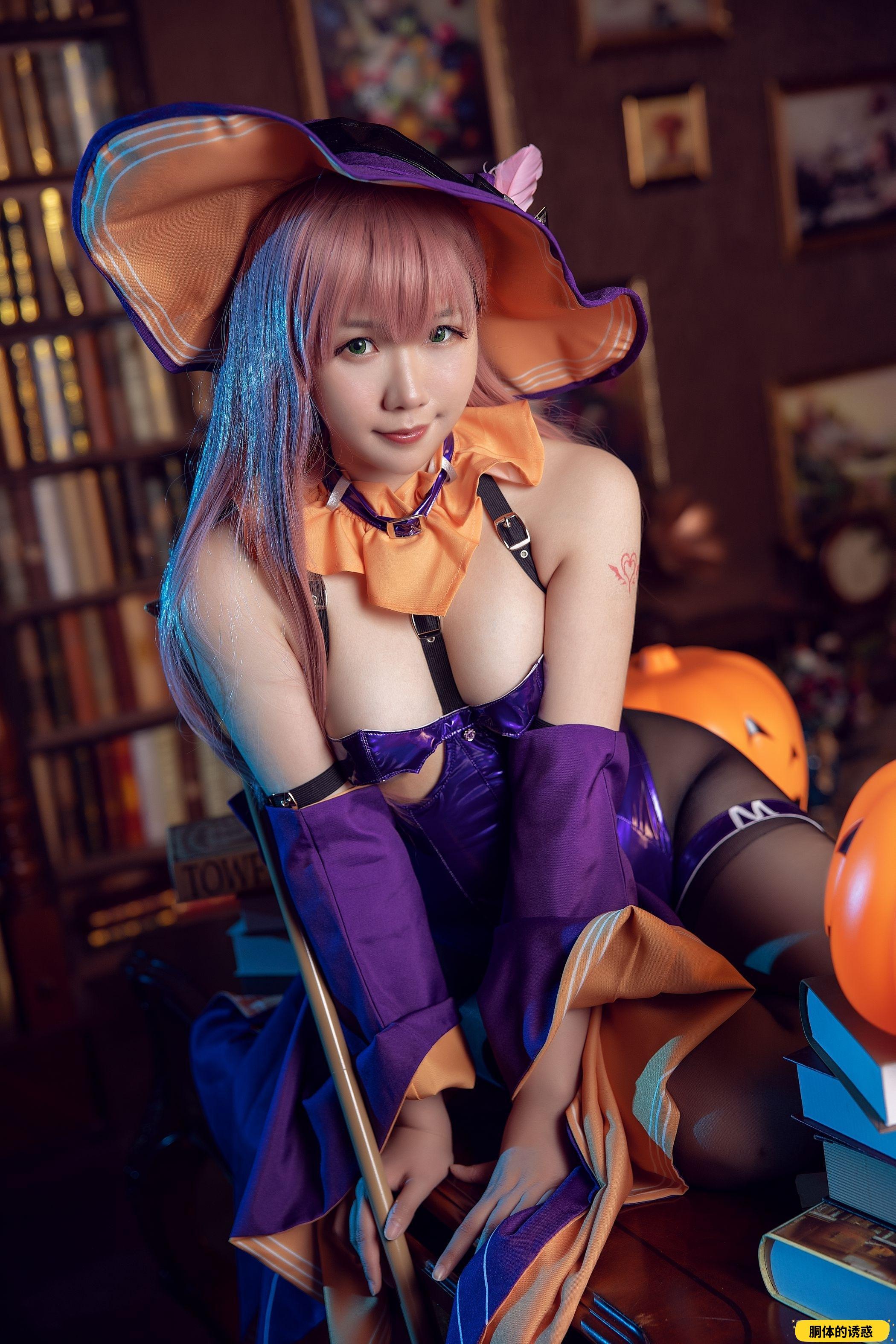 Makachan 麻花麻花酱 - Memphis Halloween (Azur Lane)