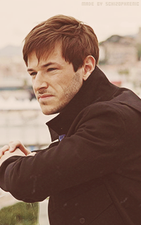 Gaspard Ulliel Mg8ok3TL_o