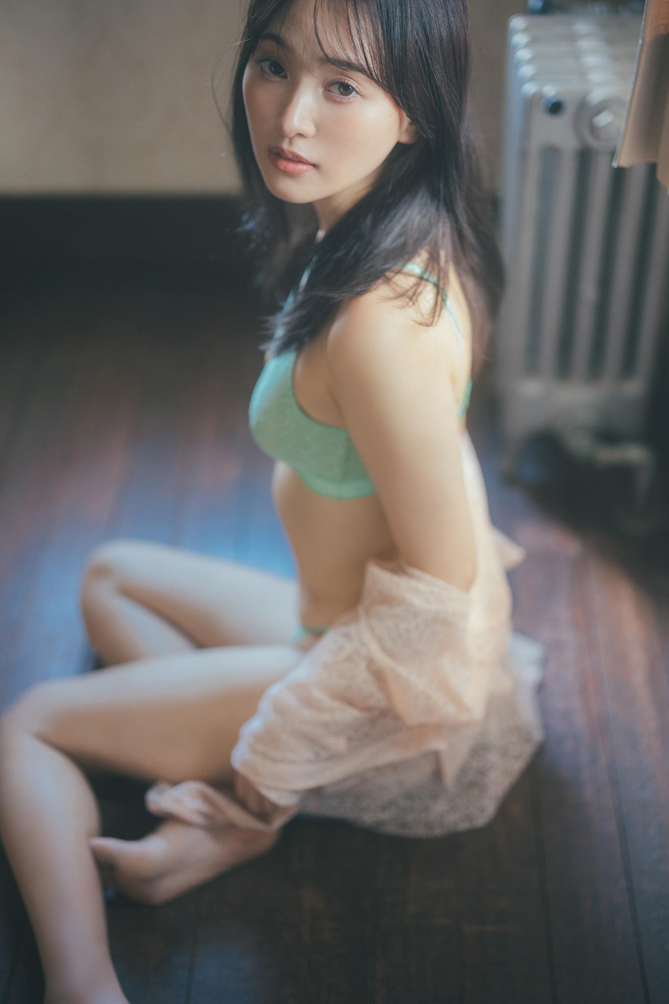 Haruka Kodama 兒玉遥, 週刊ポストデジタル写真集 [はるっぴ、愛され美ボディ。] Set.01(20)