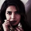 Priyanka Chopra CSEjQBRd_o