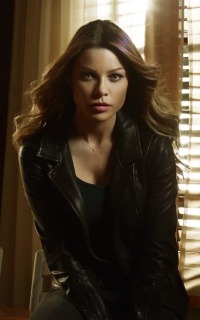 Lauren German LCtpBVOl_o