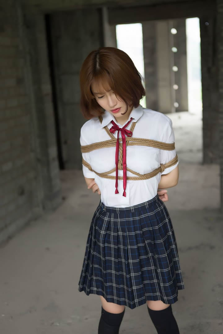 K8 Ao Jiao Meng Meng vivian Student pretend to be in the wild SM no holy light human body set 8