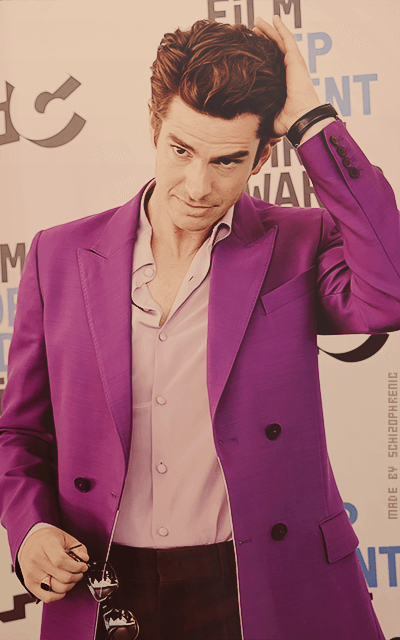 Andrew Garfield - Page 2 Y9JeIb2E_o